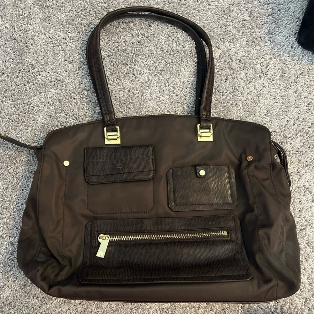 Tutilo briefcase bag